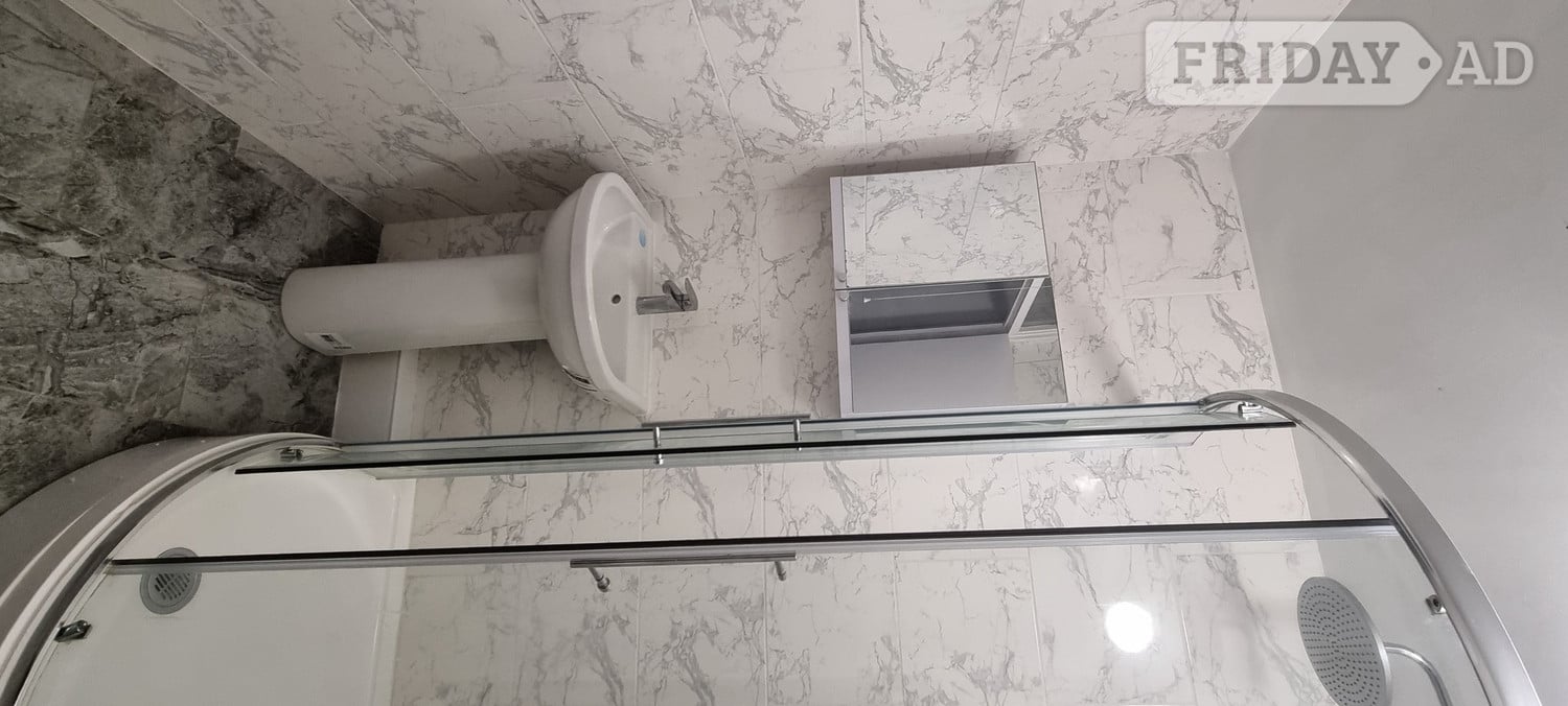 Hounslow Nice Large Double Bedroom Flat 