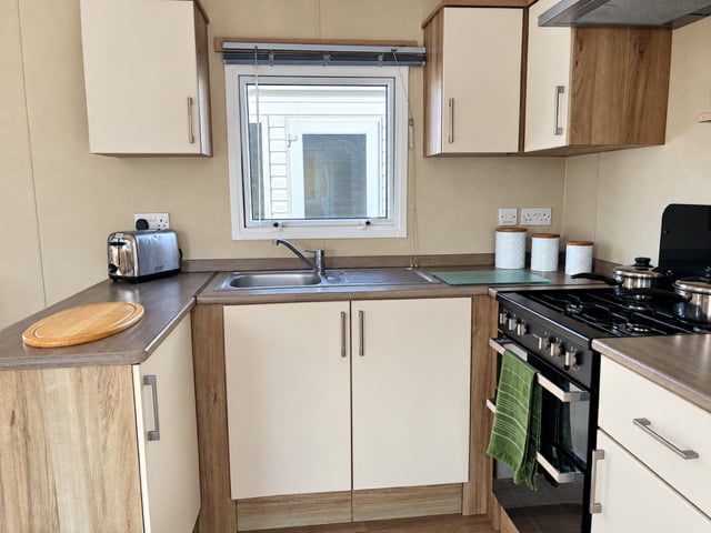 Saxmundham 3 Bed Static Caravan For Sale Near Sizewell & Southwold
