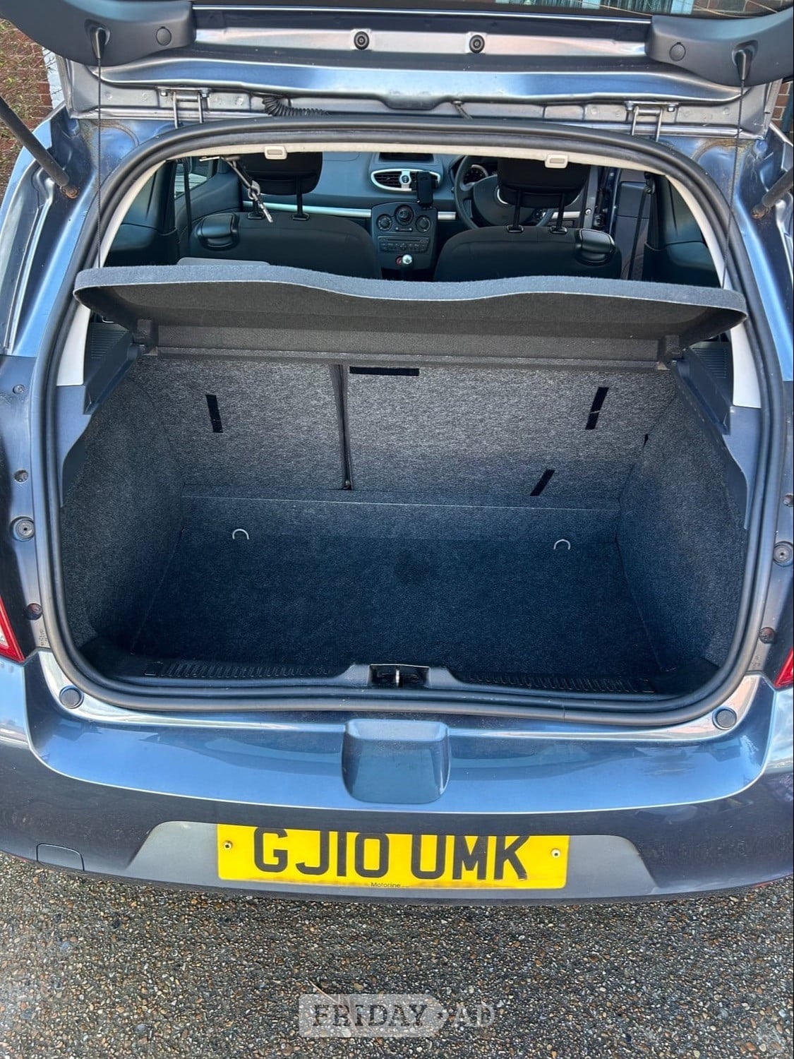 2010 Renault Clio i music  - Cars in Eastbourne