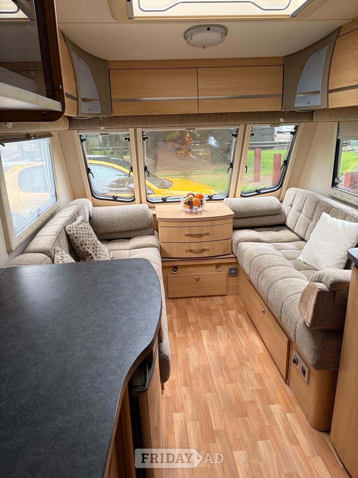 [ berth ]Coachman Pastiche