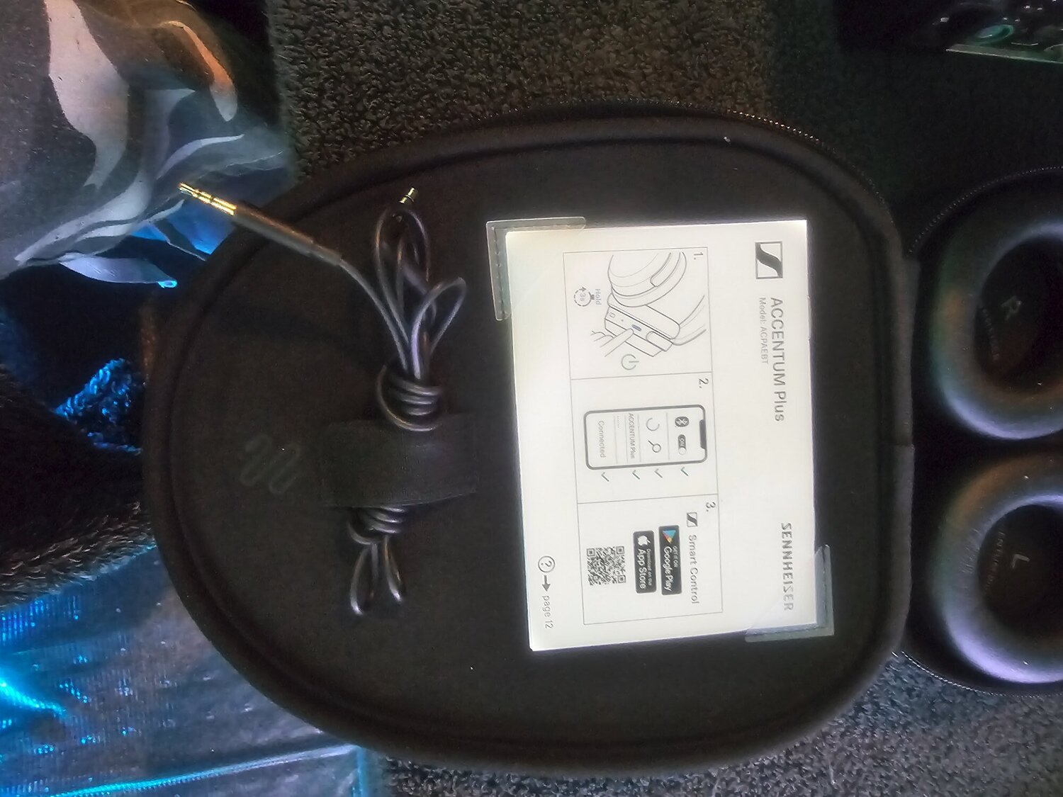 Sennheiser Accentum Plus Wireless Bluetooth Headphones For Sail! - Tv, Audio & Cameras in Littlehampton