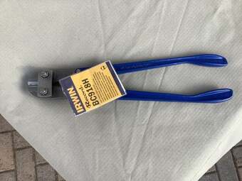 Bolt cutters new