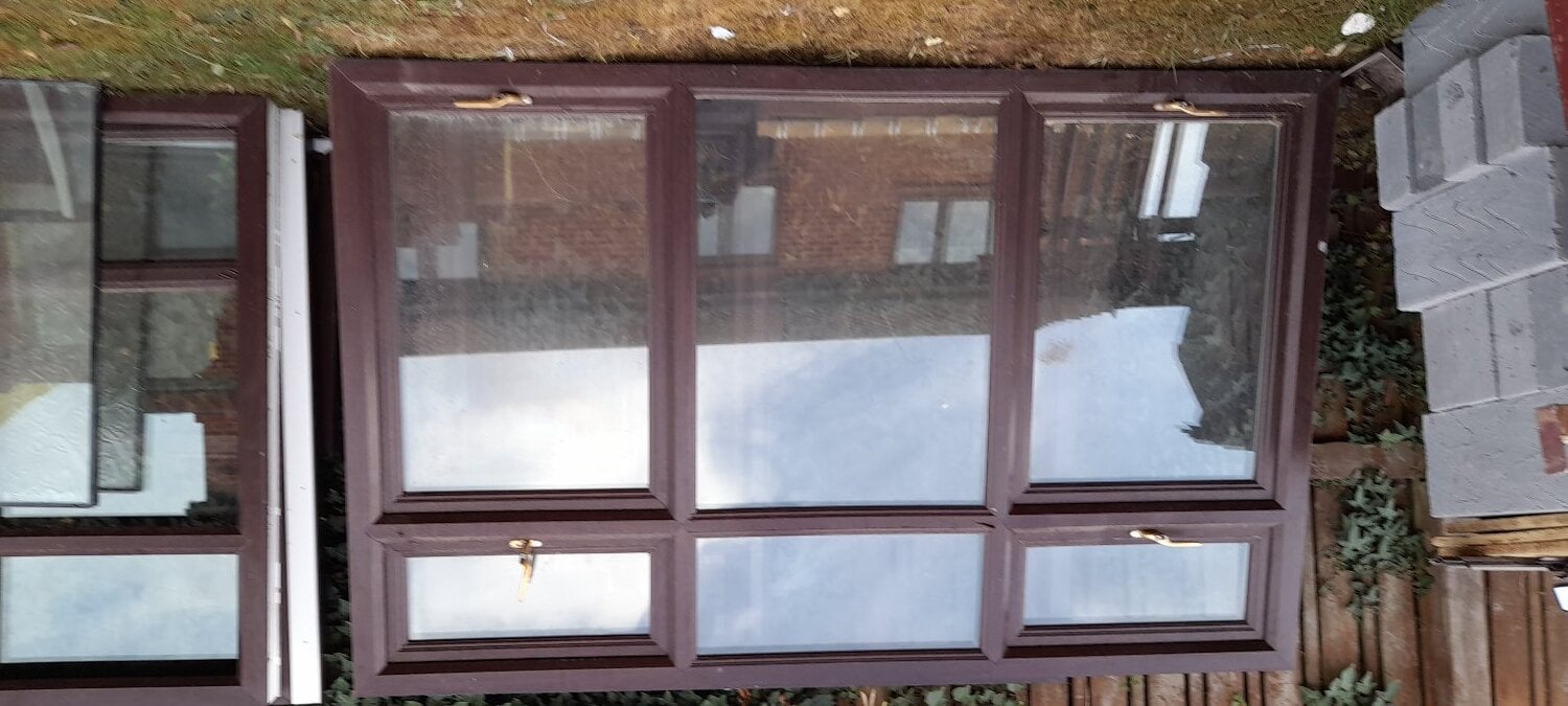 Used Conservatory Glass Panels, Windows & Frame - Garden in Luton