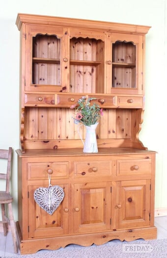 Nationwide Delivery - Second-Hand Cottage Pine Welsh Dresser
