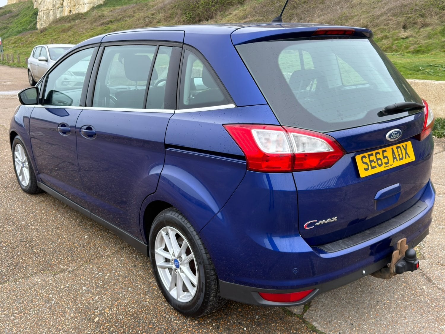2015 Ford Grand C-Max Zetec - New Years MOT - 7 Seats - £35 Road  - Cars in Brighton