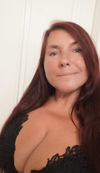SPECIAL OFFER Czech Ariana MAGIC HANDS