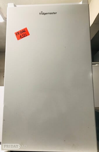 Fridge master white under counter fridge 