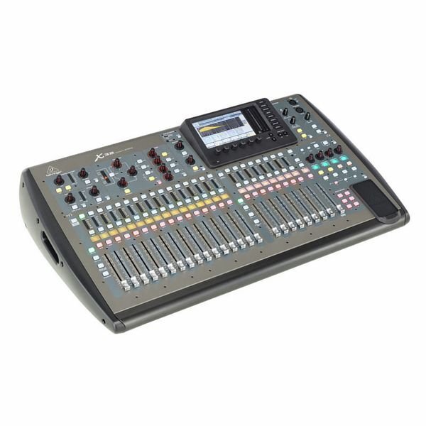 Manchester Behringer   X32    