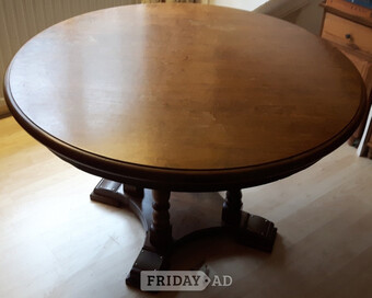 Round TABLE 119cm diameter, 74cm high