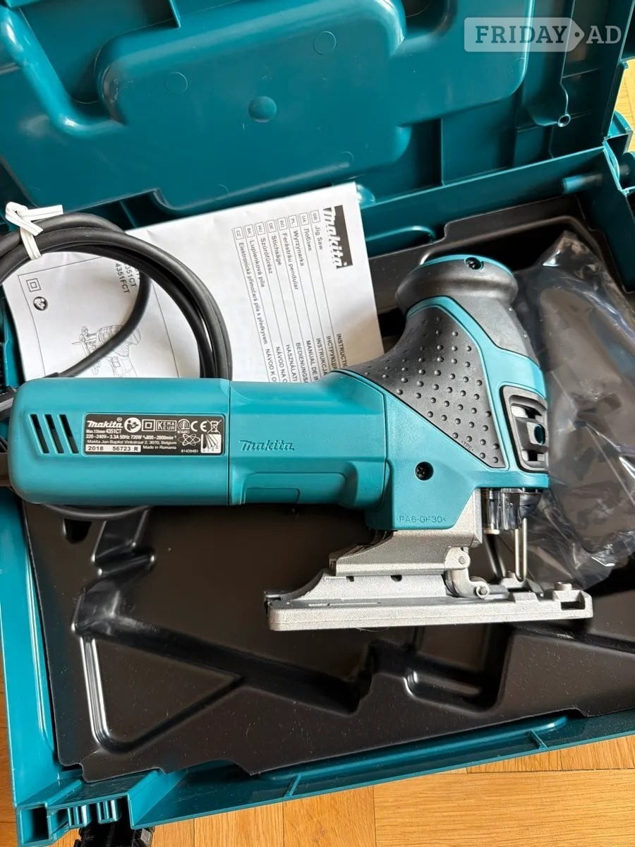 Addlestone Makita 4351 CTJ Jigsaw in Case