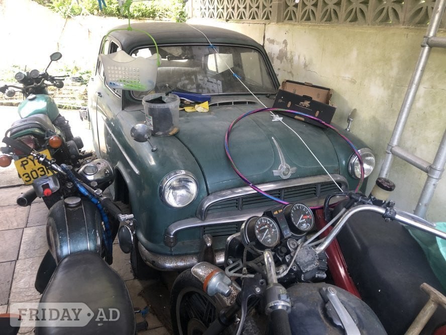 Morris Oxford series 2 for restoration in Frome