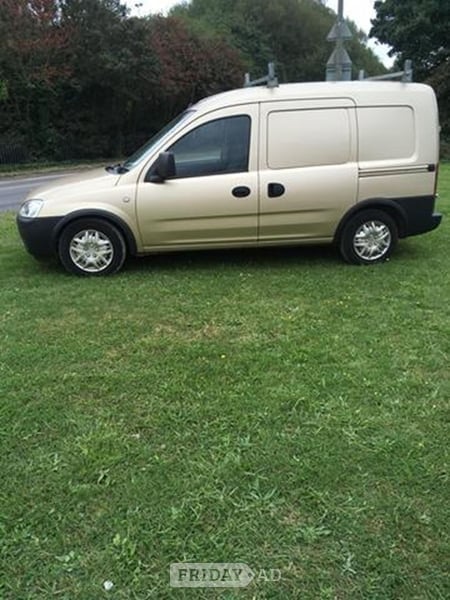 Vauxhall Combo 2009 - Cars in Newhaven