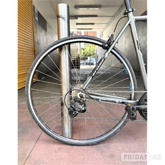 Cross XTR700 Road Bike