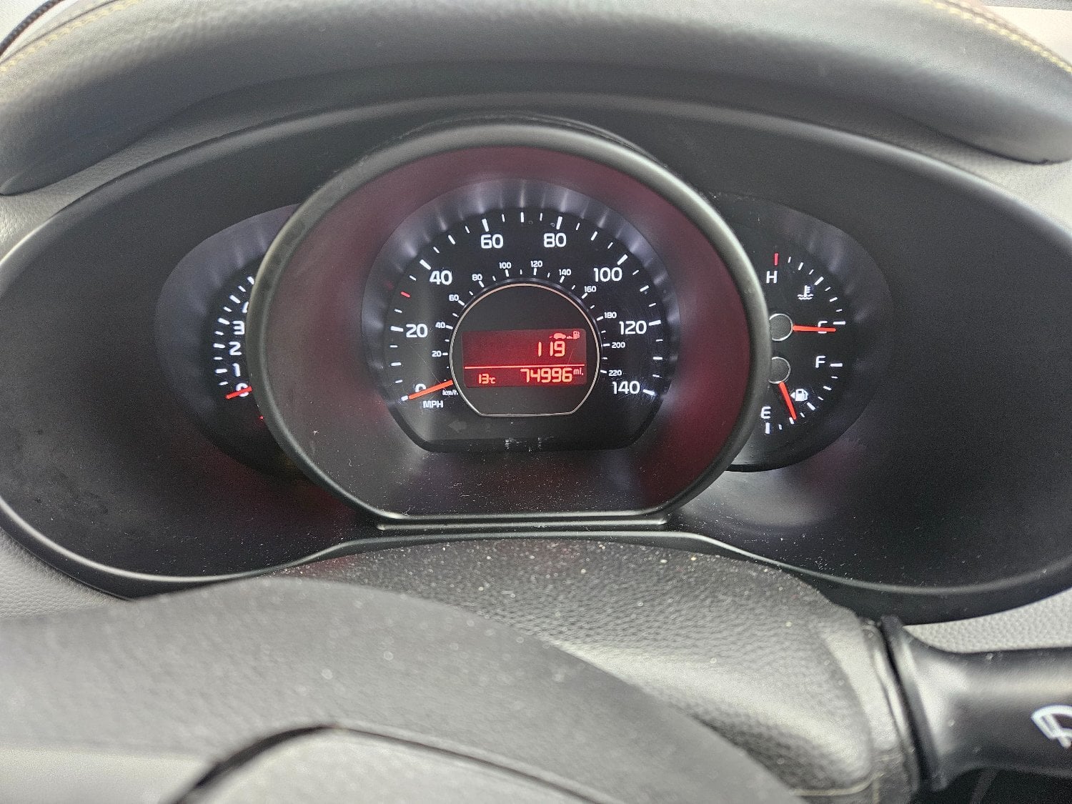 KIA SOUL CONNECT 1600L... 2016..anti theft alarms, nice smooth - Cars in Lancing