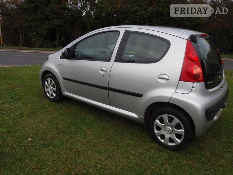 Peugeot 107 2011 - Cars