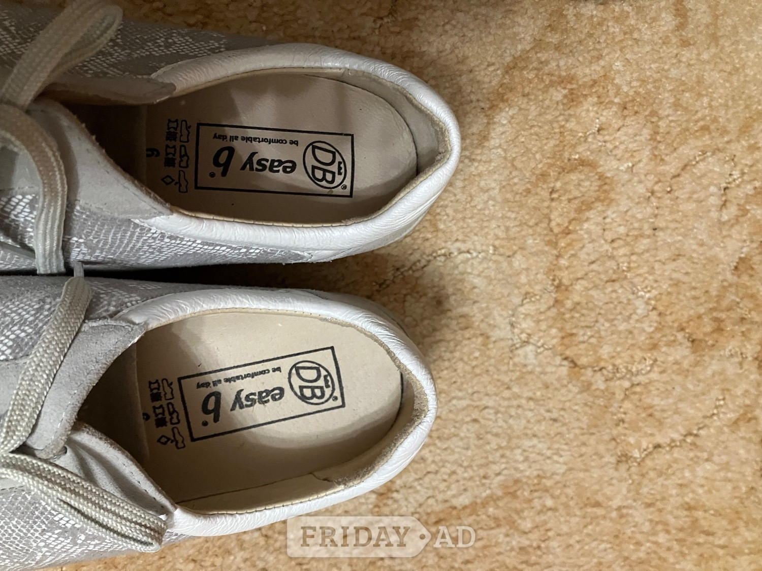 Worthing DB wide fit casual trainer
