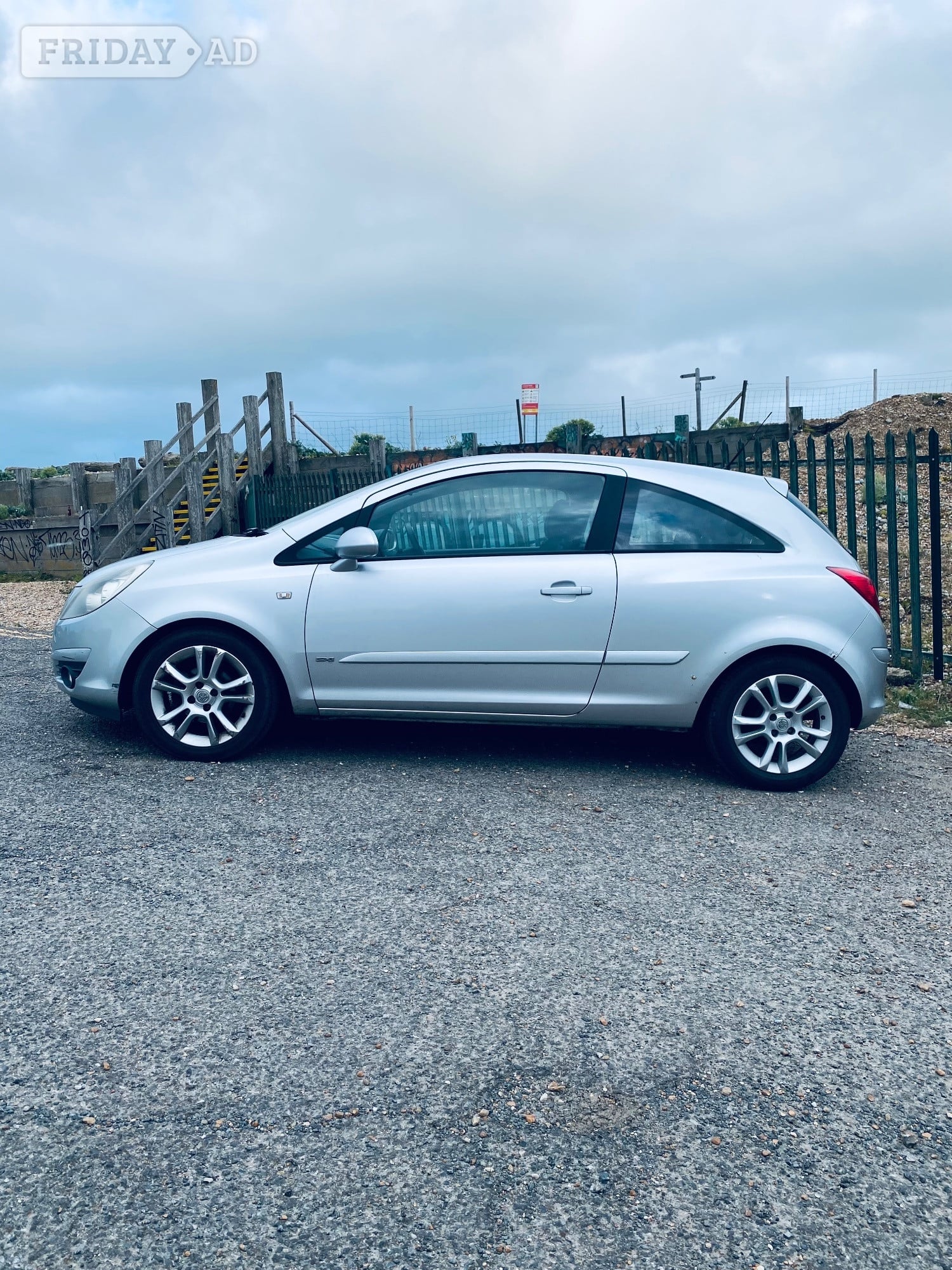 Vauxhall, CORSA, Hatchback, 2007, Manual, 1229 (cc), 3 doors in Brighton