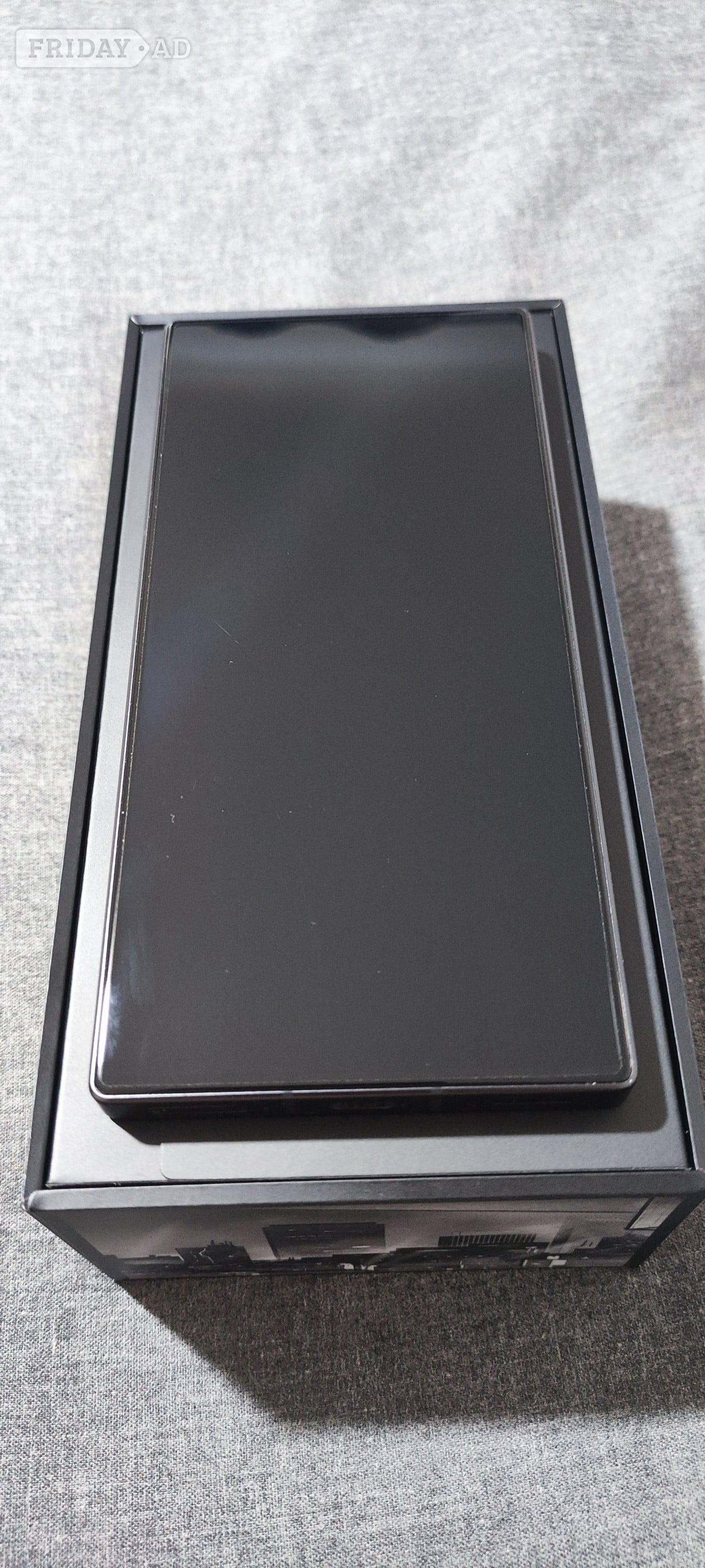 Red Magic 8 Pro  Gaming  phone in like new.