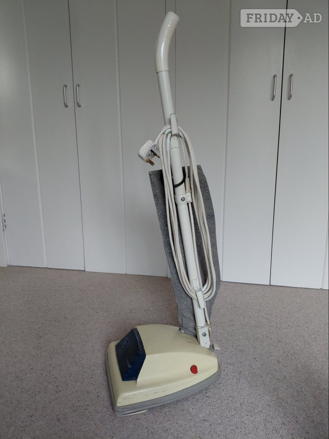 Hoover Junior Upright Vacuum Cleaner
