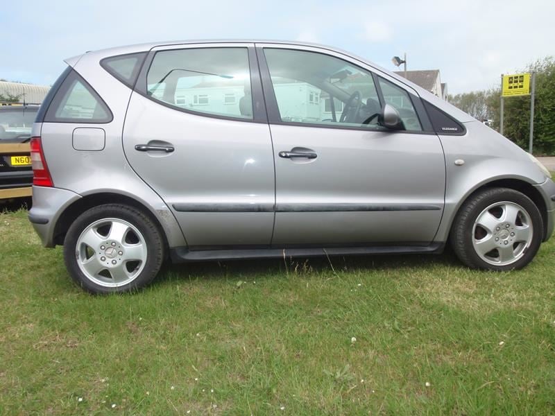 Mercedes-Benz A Class 2000 - Cars