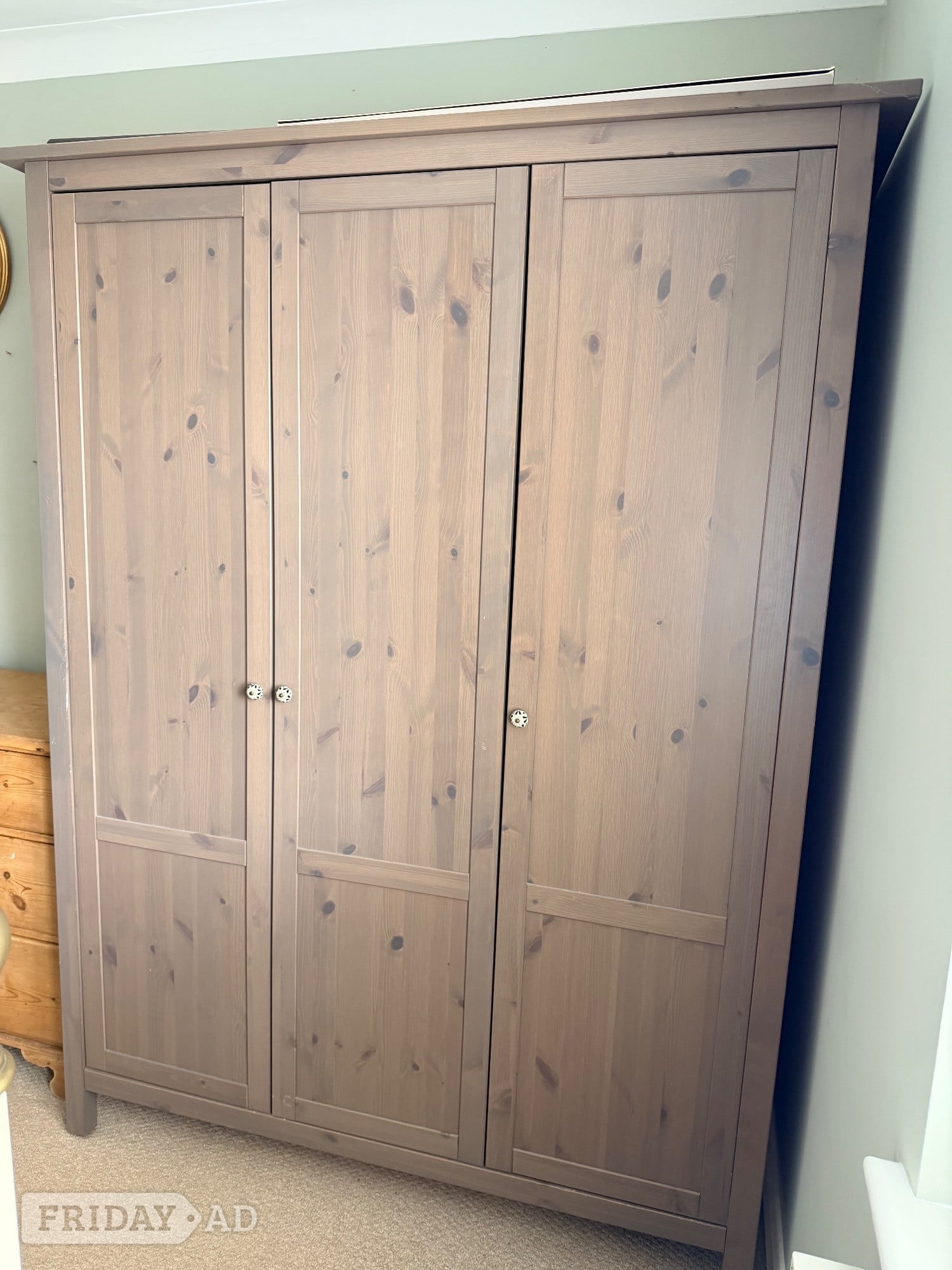 Lewes Wardrobe with 3 doors