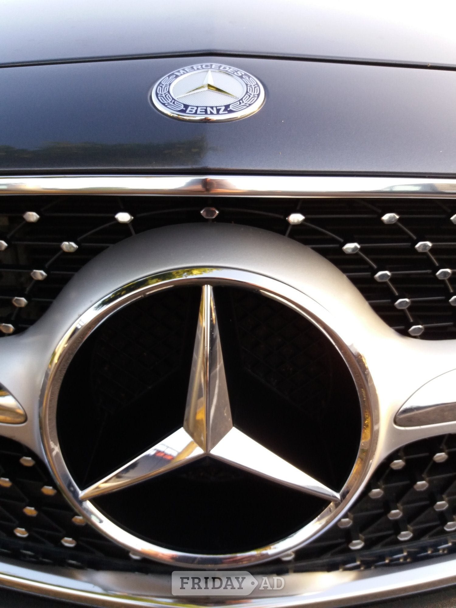 Dark grey cream interior 19"alloys motorwaymiles full service his - Cars in Littlehampton
