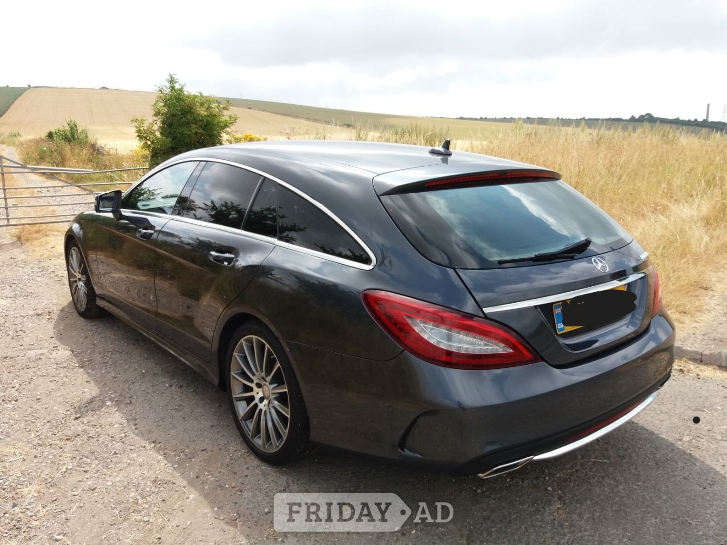 [ berth ]Mercedes CLS Class