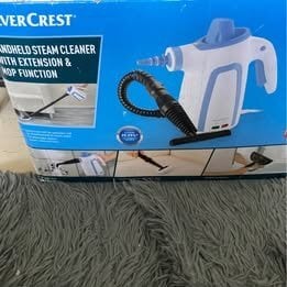 Handheld steam cleaner