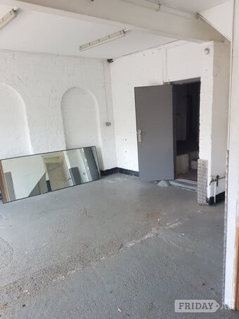 WORKSHOP / OFFICE/ STORAGE UNIT  HASTINGS
