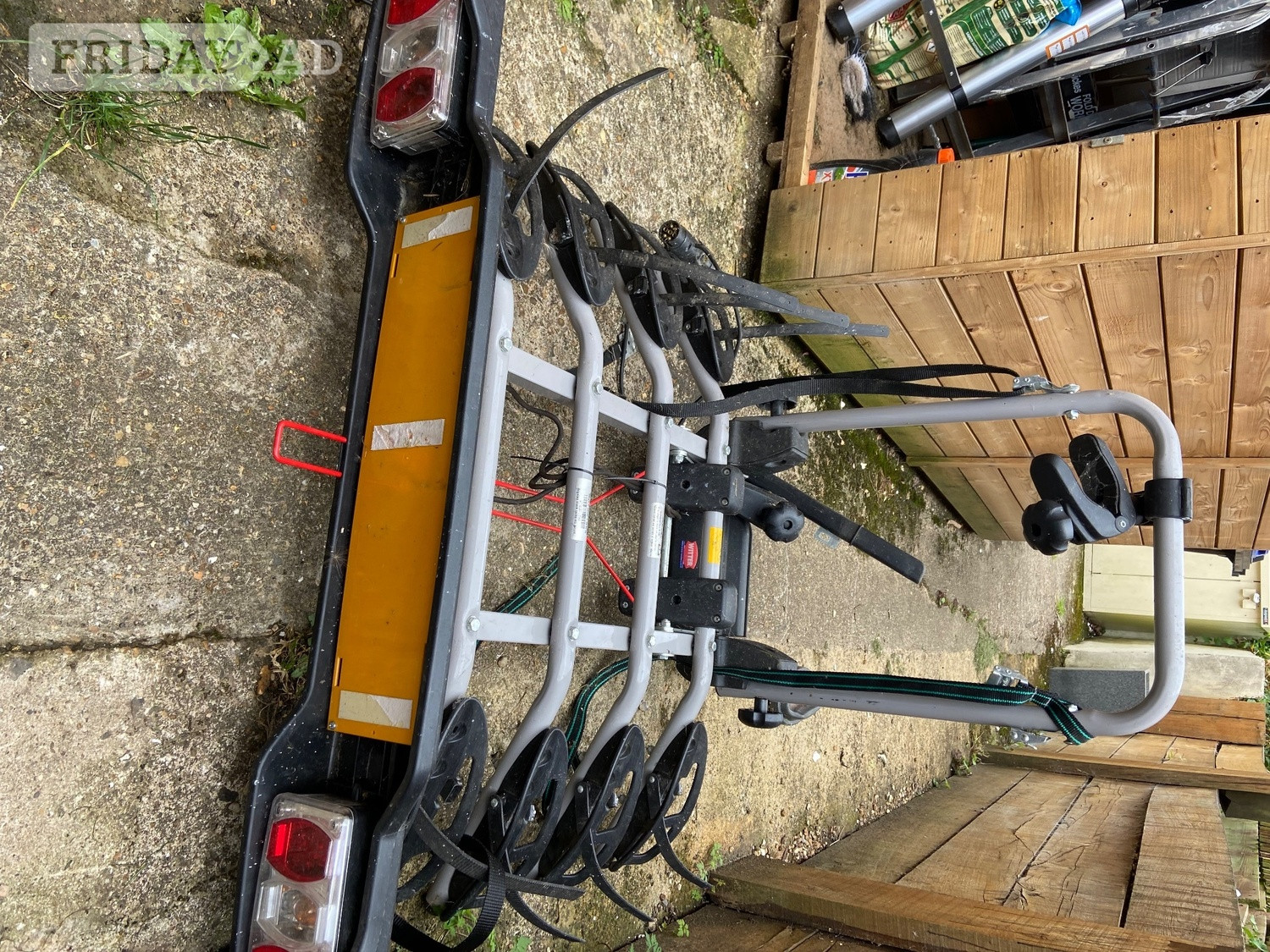 Witter ZX304 Bicyle Bolt-on Towball Mounted Bike Rack for 4