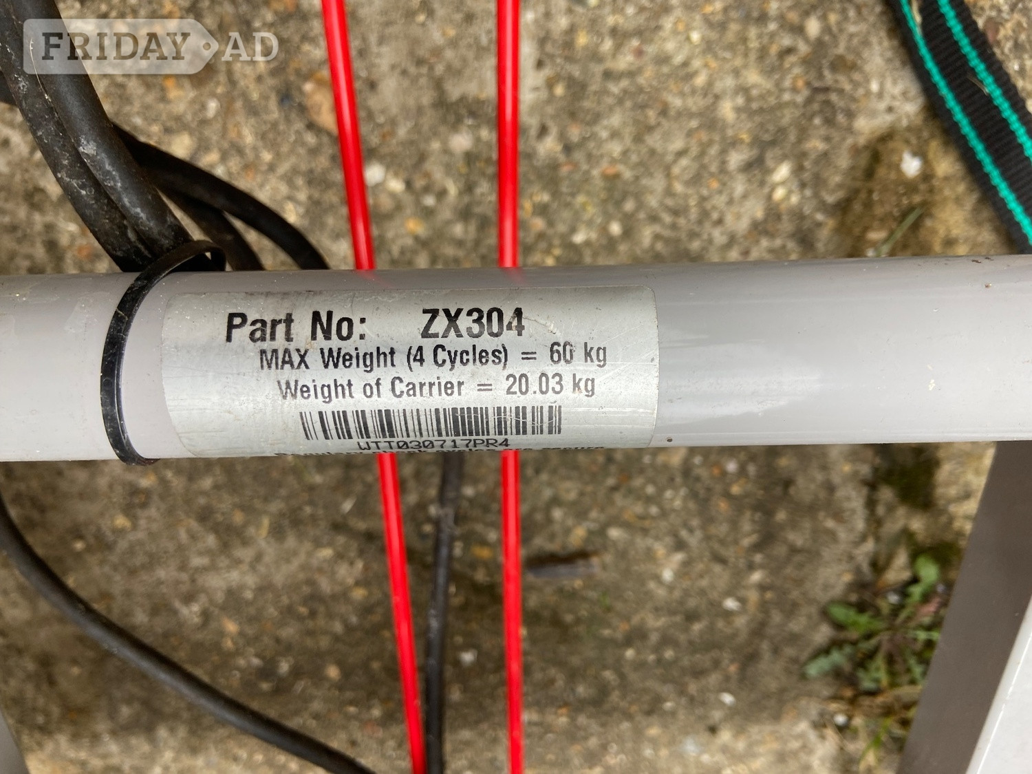 Witter ZX304 Bicyle Bolt-on Towball Mounted Bike Rack for 4 - Sports Equipment in Dorking