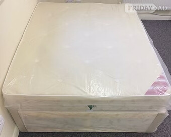 WINCHESTER 4 FOOT DIVAN BASE WITH 7 INCH LIGHLY QUILTED MATTRESS