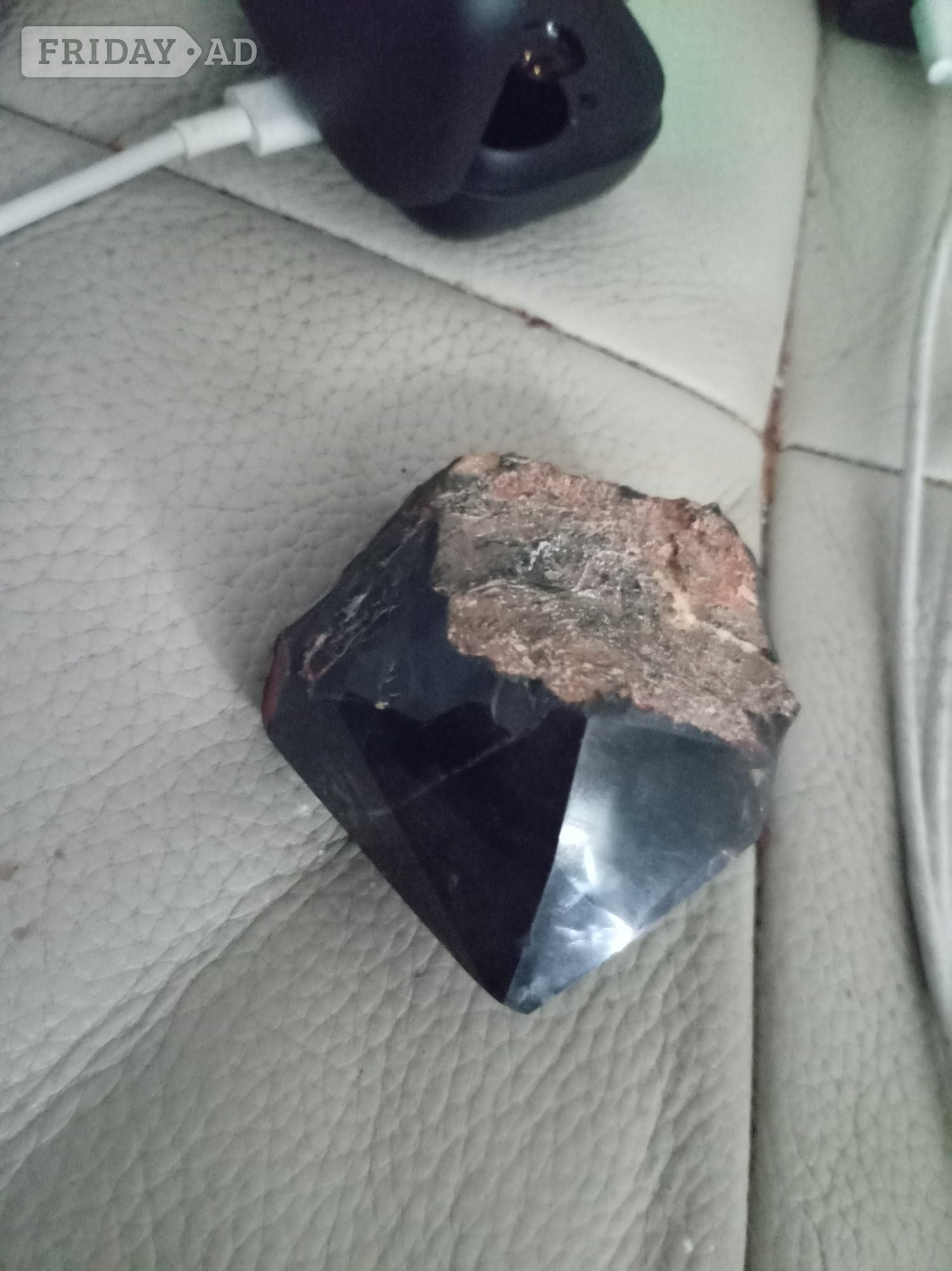 Onyx ball colour crystal in Eastbourne