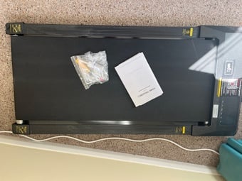 90cm remote control treadmill perfect condition 