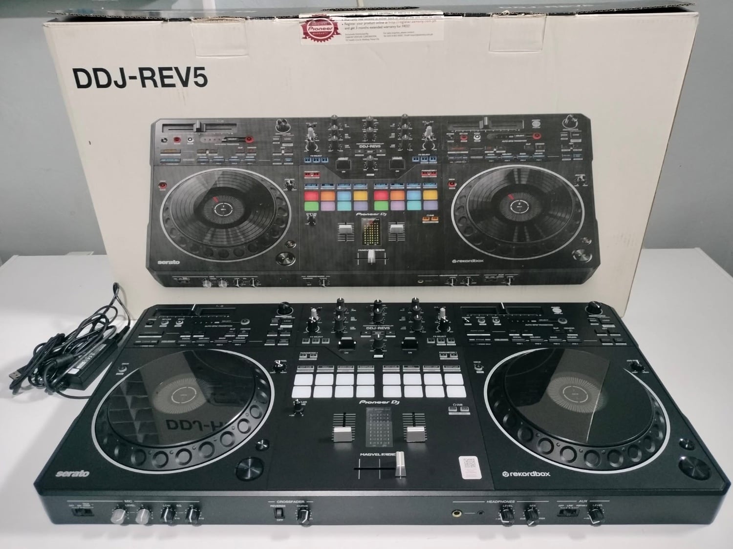 PIONEER DDJ REV-5 in Bristol