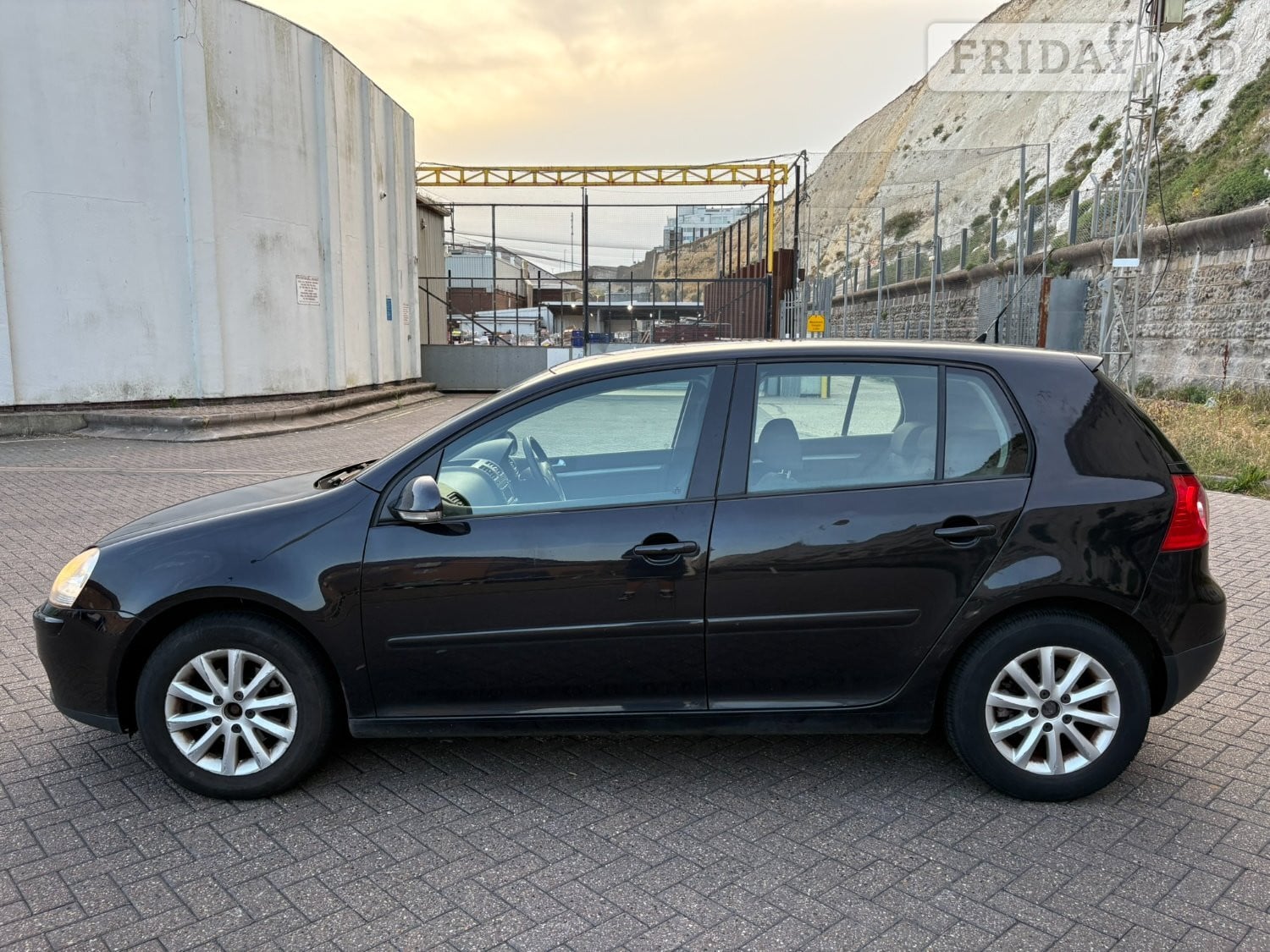[ berth ]Volkswagen Golf