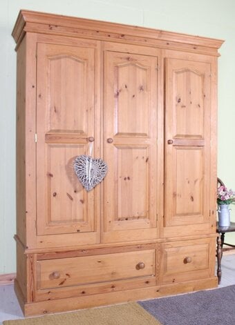 Delivery Options - Pine Farmhouse Triple Wardrobe 5 Sections