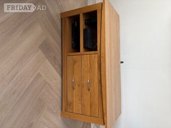 Oak TV Display Unit