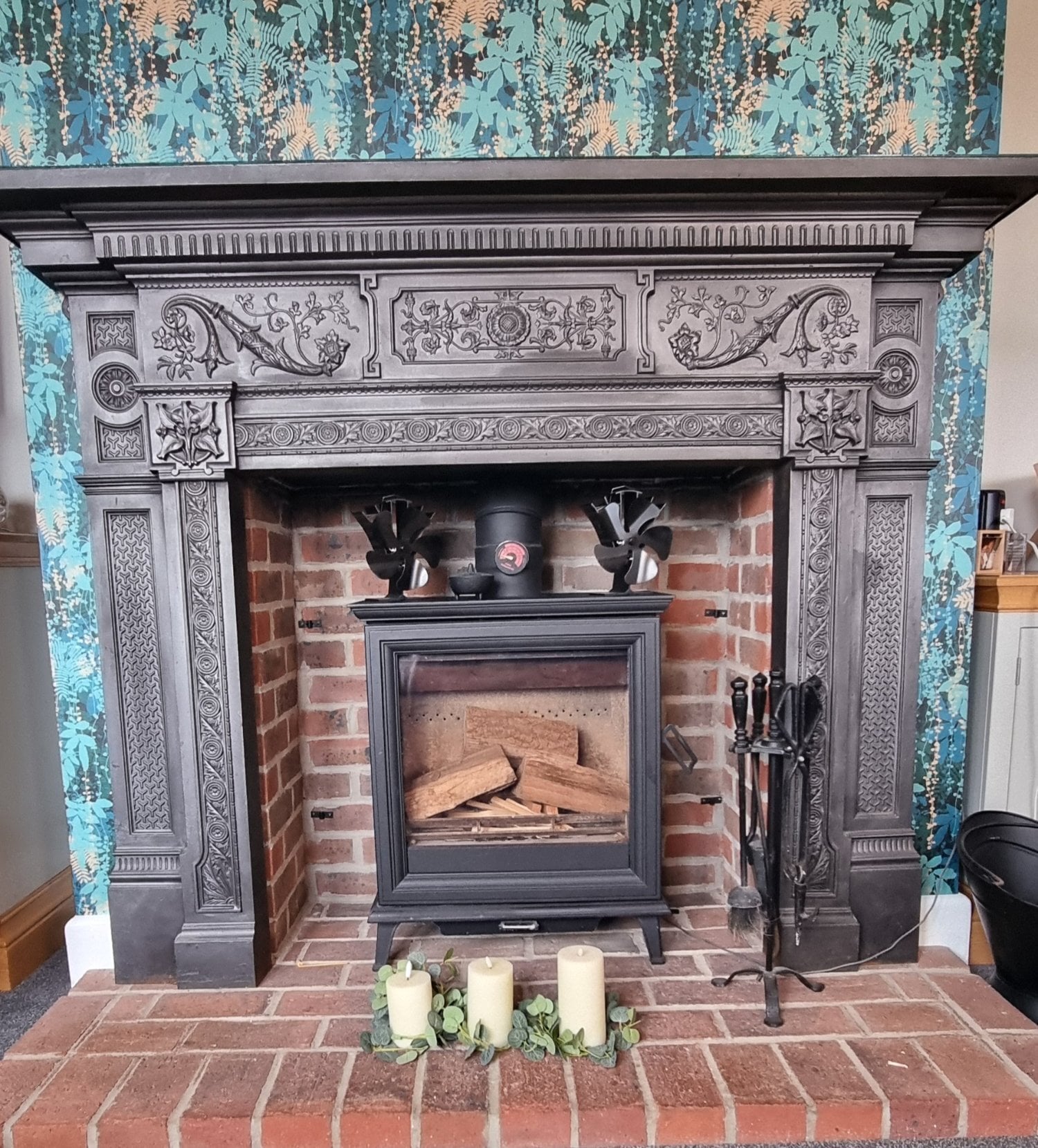 Original Ornate Antique Cast-Iron Fireplace Surround – Victorian 