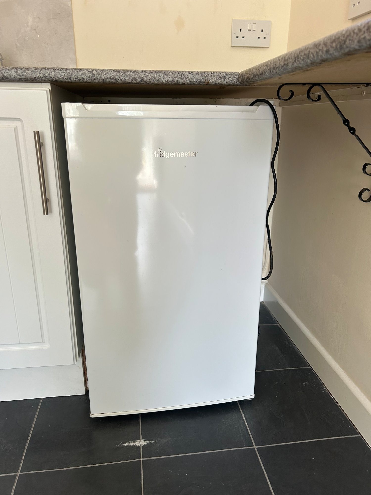 Fridgemaster Undercounter Fridge