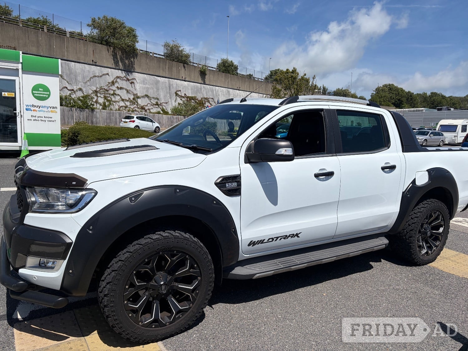 Ford ranger wild track  - Vans & Commercial Vehicles