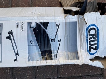  Cruz SX Roof Bars