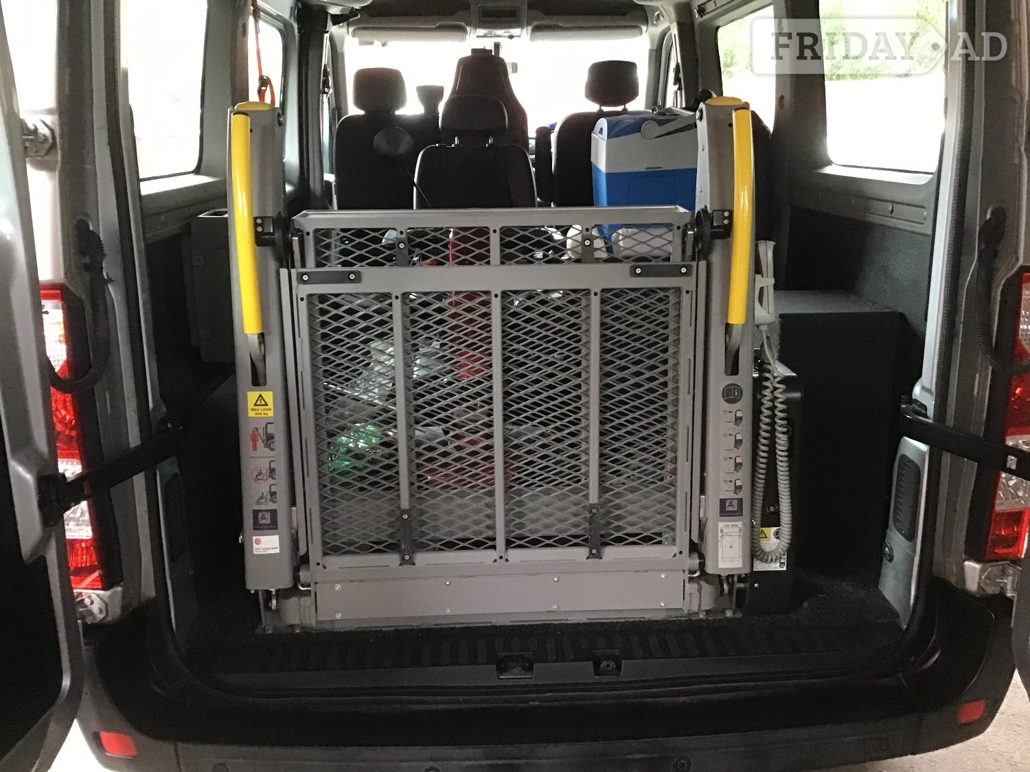 RENAULT MASTER SL30 DCI 2014 2298cc - Trailers & Horseboxes in Farnborough