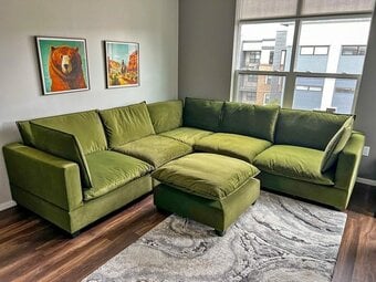 U-Shaped Sectional Sofa with Ottoman – Stylish Comfort