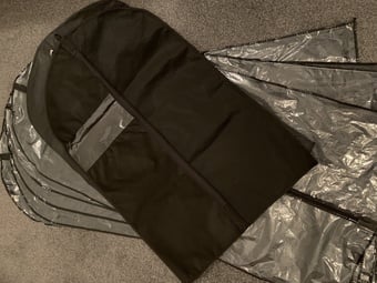 DRESS/SUIT PROTECTIVE ZIPPED COVERS