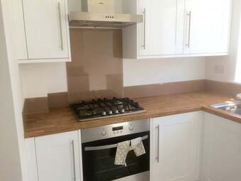 Kitchen 22 metre of Safe/Glass Splash Backs 2 CookerHob  Panels 