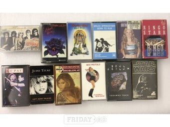 292 Music Cassette Tapes