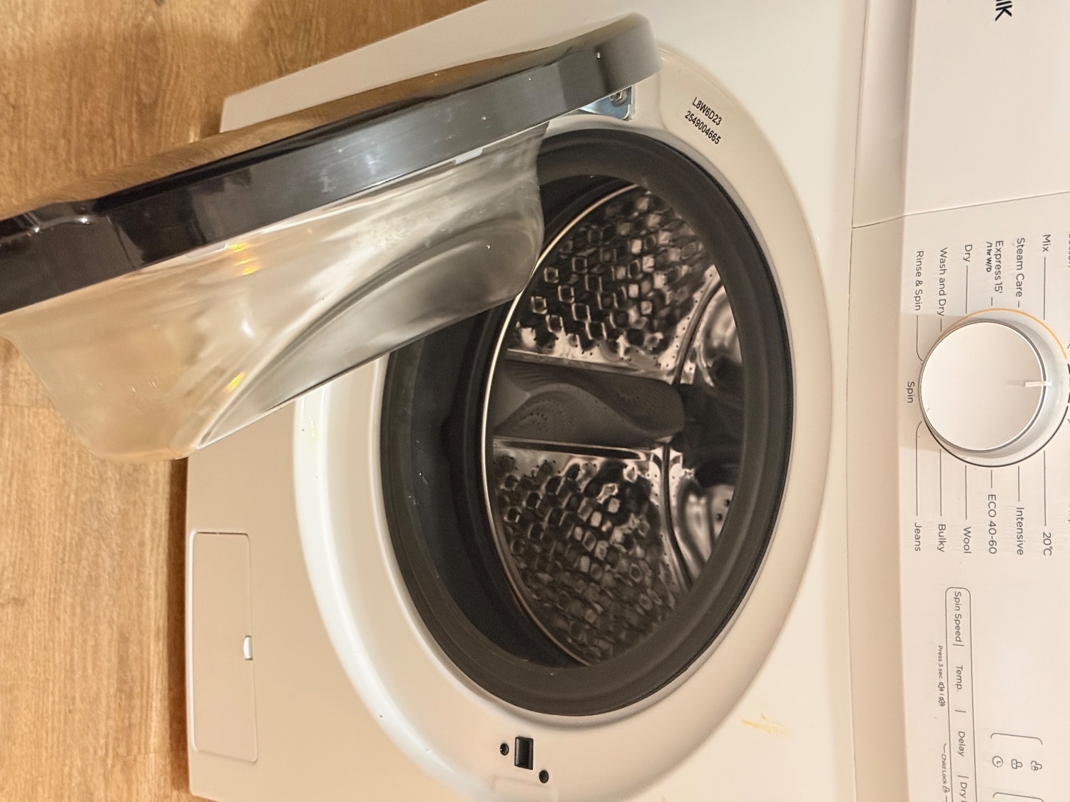 Washer dryer machine 