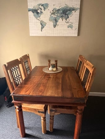 Solid wooden table & 4 Chairs