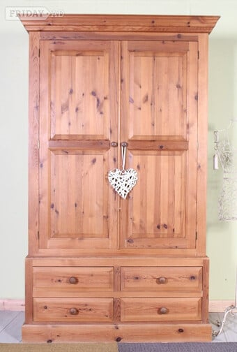 UK Delivery - Cottage Waxed Pine Farmhouse Wardrobe 4 Drawers